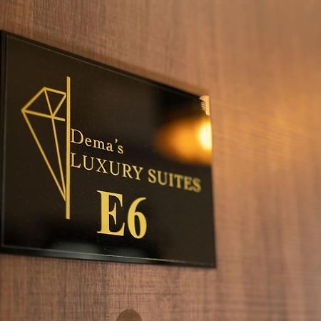 Dema Luxury Suites - Perikleous E6 Atina Dış mekan fotoğraf