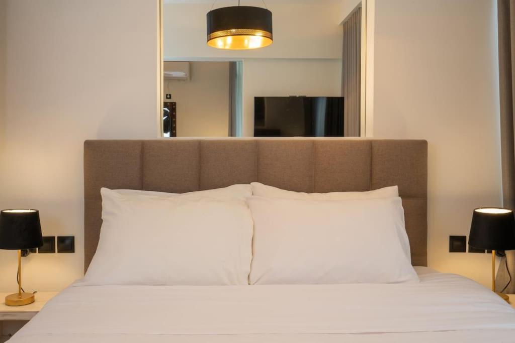 Dema Luxury Suites - Perikleous E6 Atina Dış mekan fotoğraf