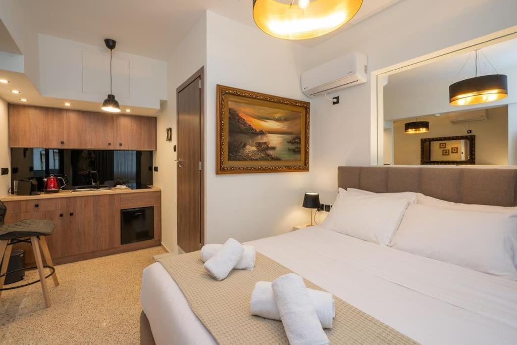 Dema Luxury Suites - Perikleous E6 Atina Dış mekan fotoğraf