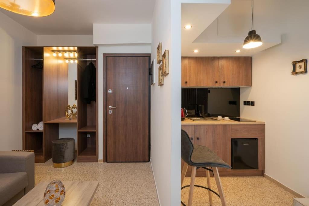 Dema Luxury Suites - Perikleous E6 Atina Dış mekan fotoğraf